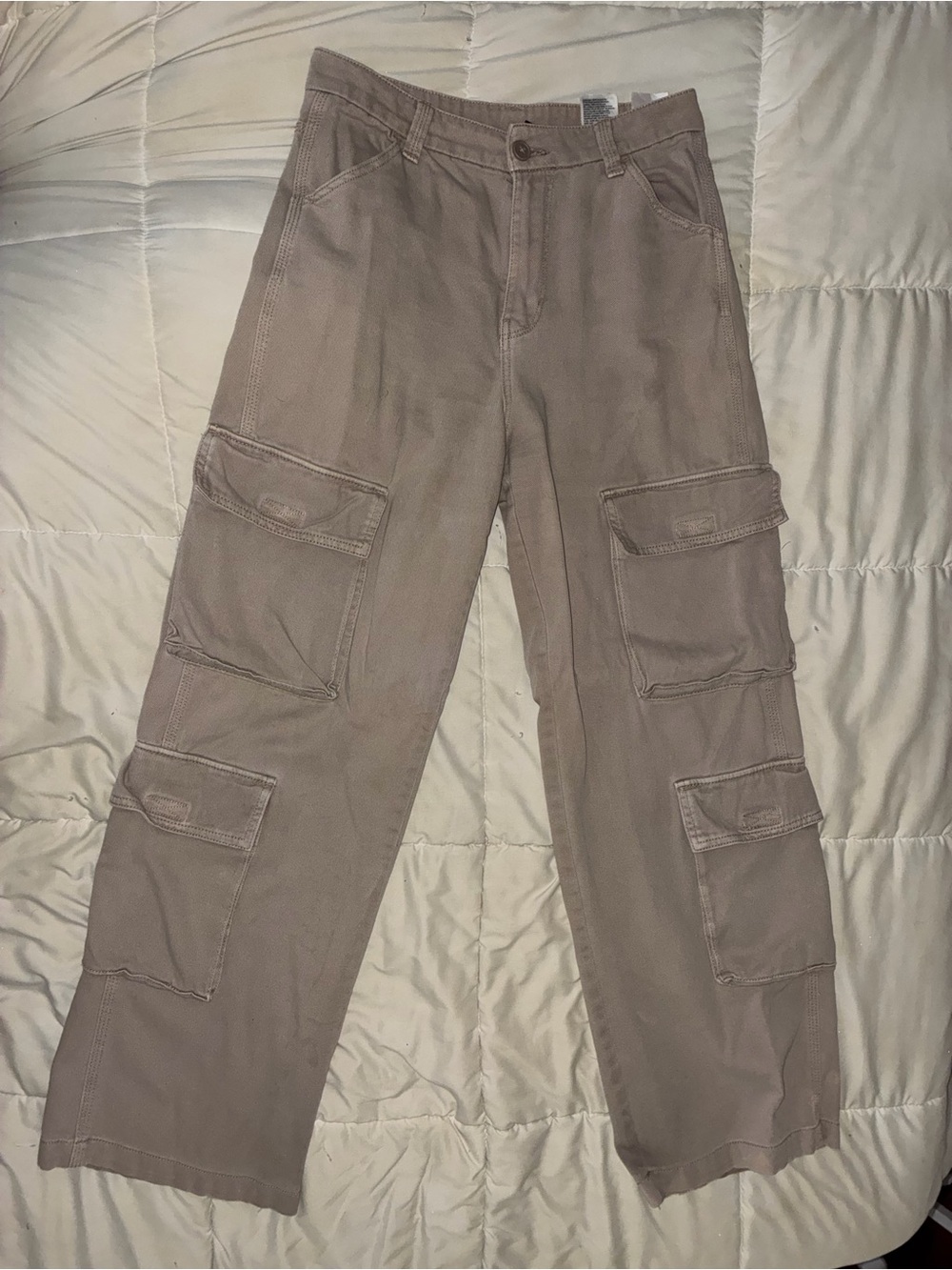 H&M High Rise Cargo Pants with Multiple Pockets